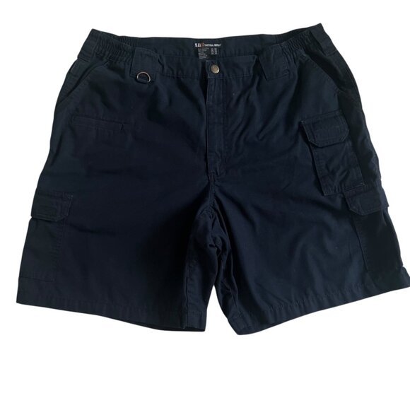 5.11 Tactical Cargo Shorts Mens 40 Black Ripstop Utility Military Workwear EDC - Picture 1 of 13